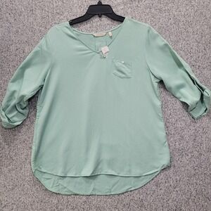 Soft Surroundings Women's Sage Green V-Neck Blouse Pocket Top Size L